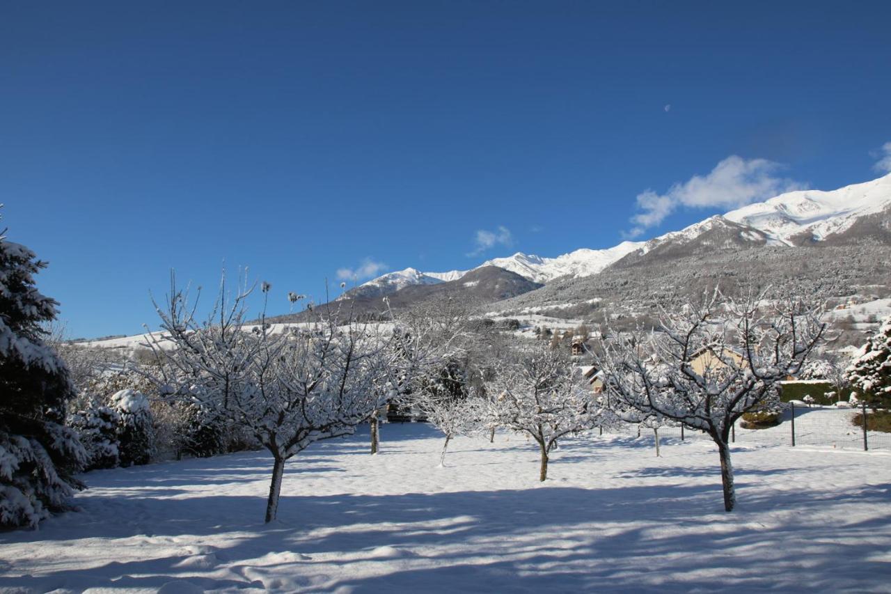 Chambres D'Hotes Les Peschiers Chateauroux-les-Alpes Екстер'єр фото